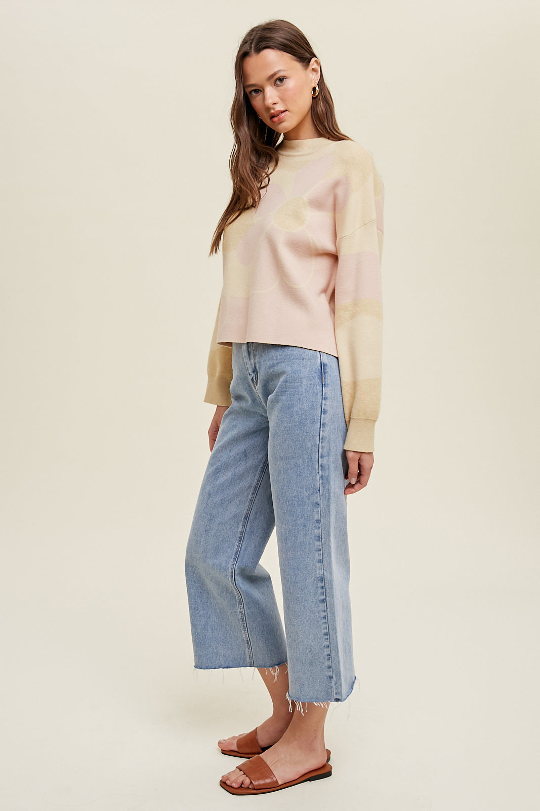 RETRO FLORAL DETAIL SWEATER - The Season Boutique