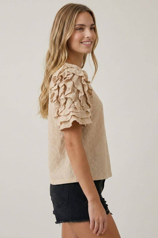 DIAMONT TEXTURED RUFFLE SLEEVE