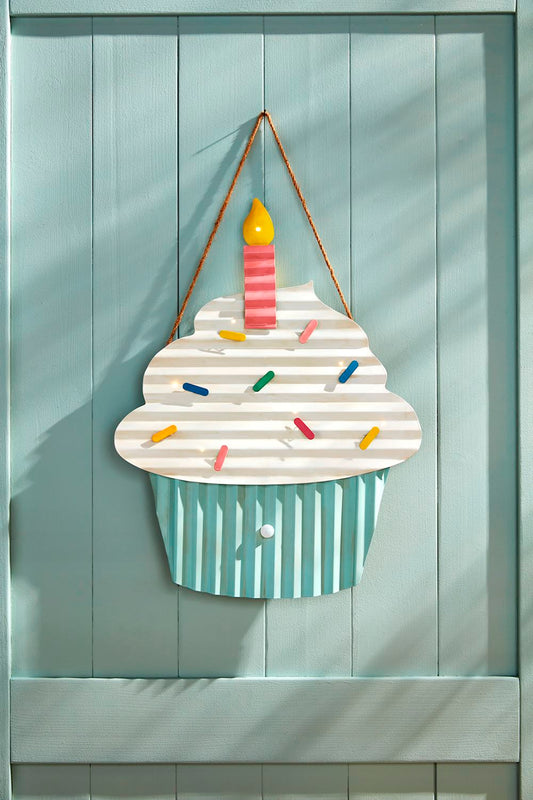 Light Up Cupcake Door Hanger