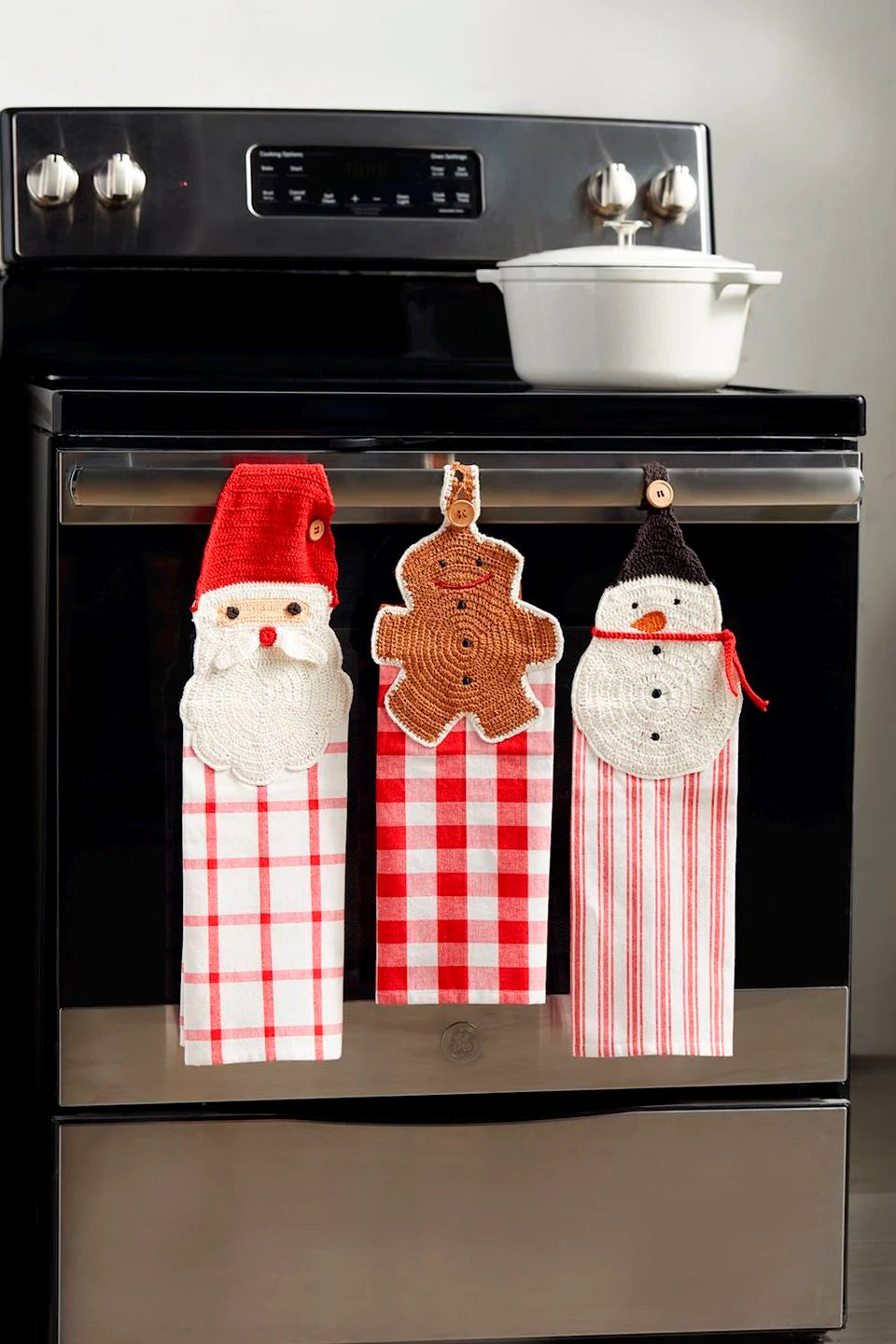 Santa Crochet Hanging Towel