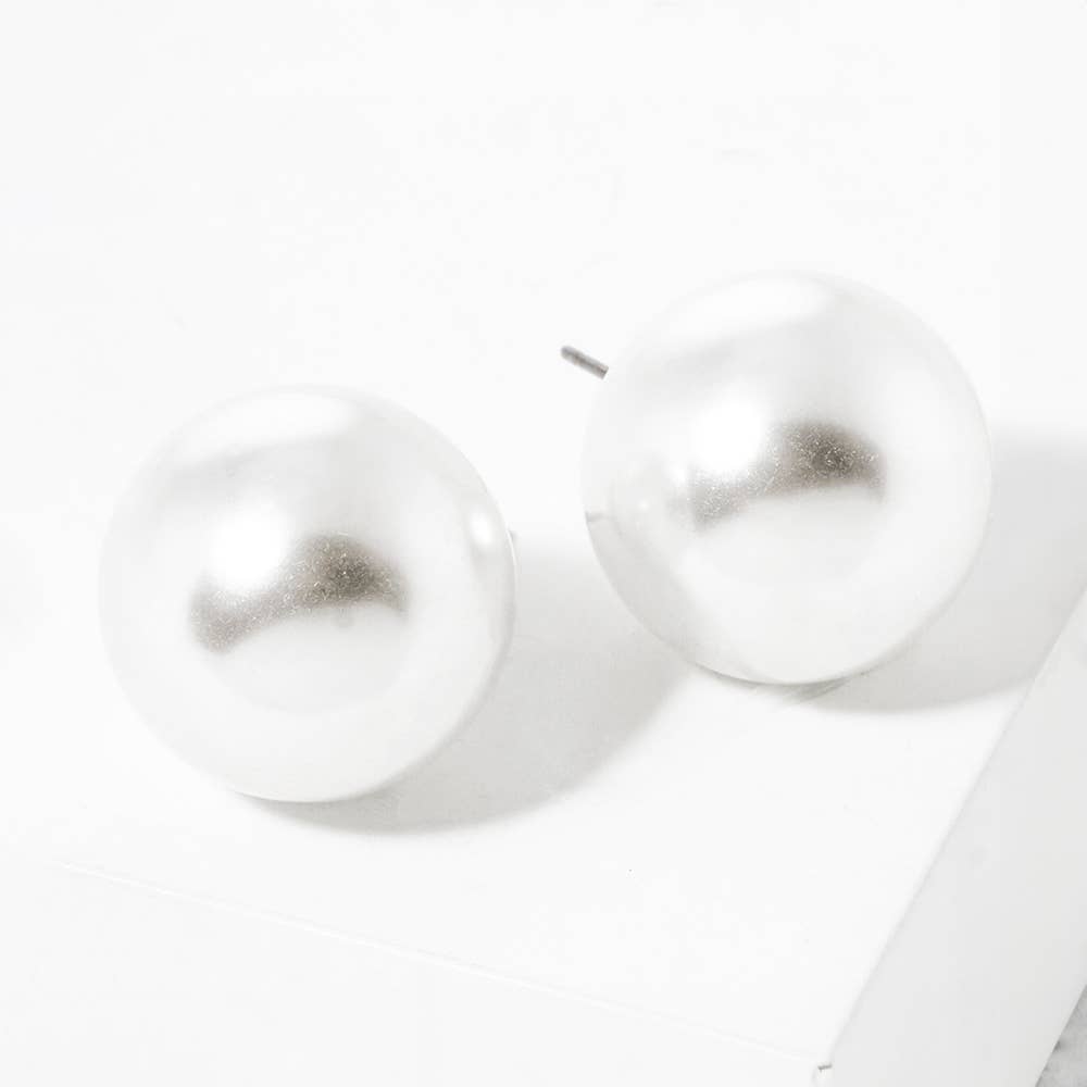 Pearl Ball Stud Earrings - The Season Boutique