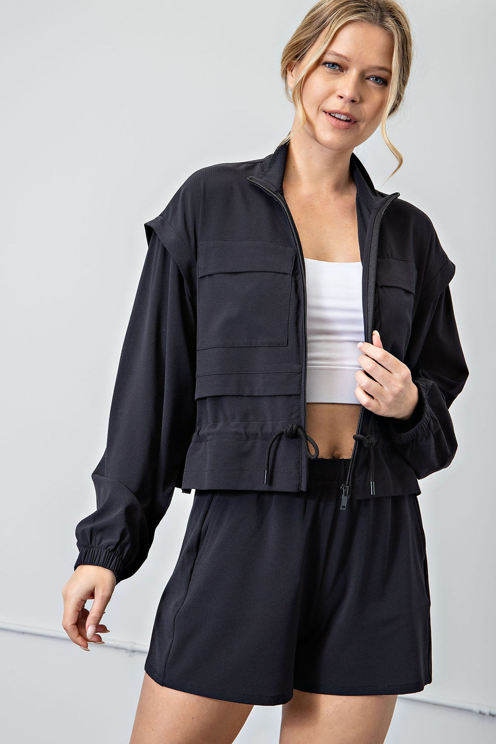 CRINKLE WOVEN CROPPED JACKET - The Season Boutique