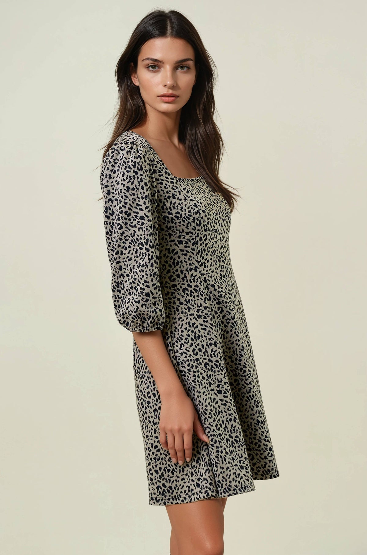 ANIMAL PRINT KNIT SQUARE NECK MINI DRESS