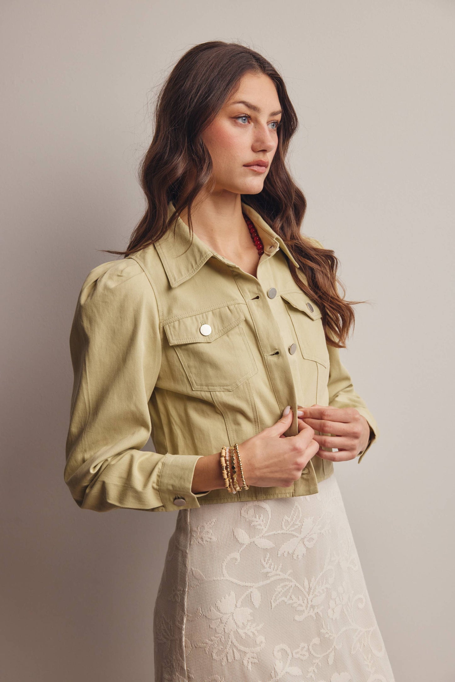 Lightweight Twill Puff-Sleeve Cropped Jacket - The Season Boutique