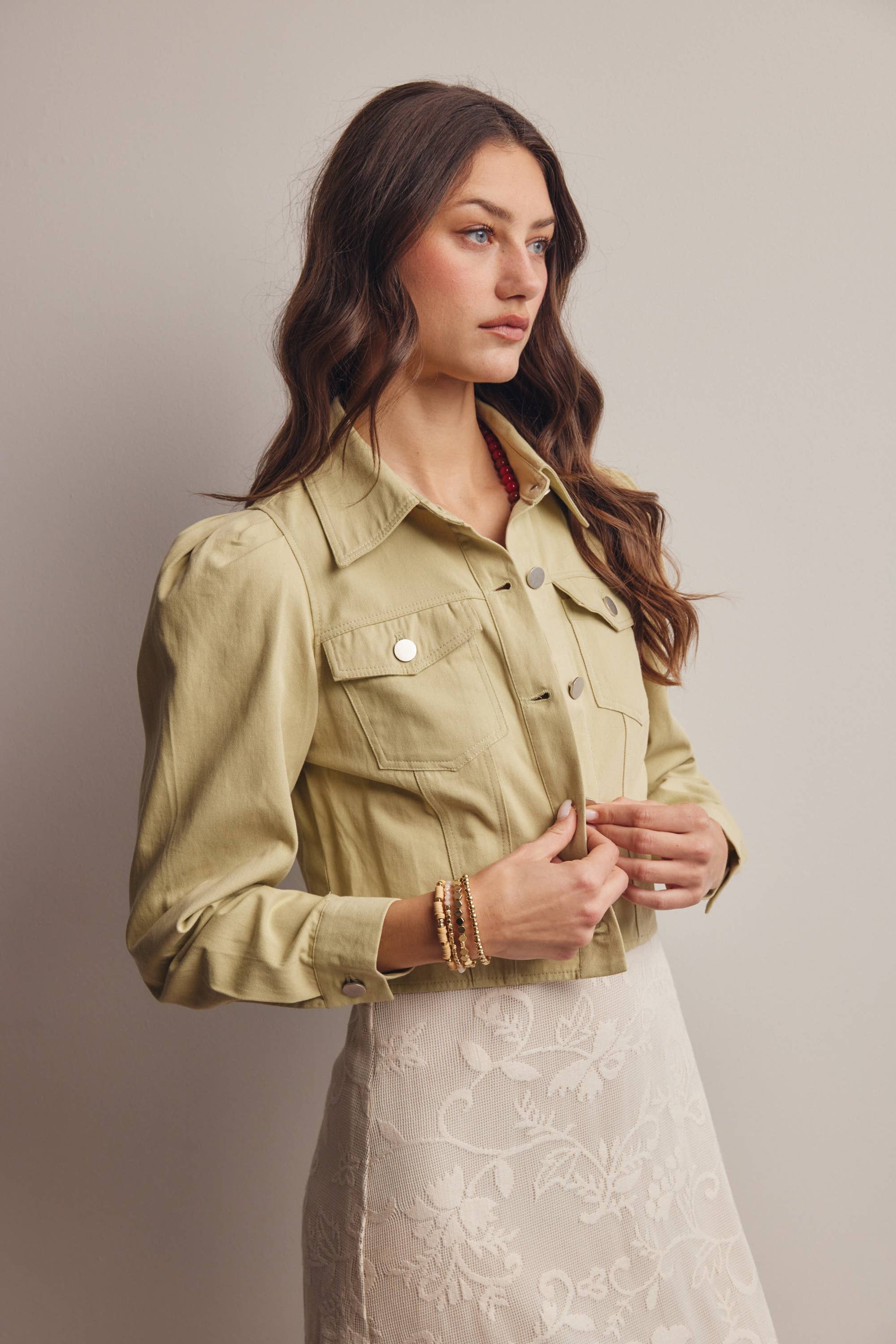 Lightweight Twill Puff-Sleeve Cropped Jacket - The Season Boutique
