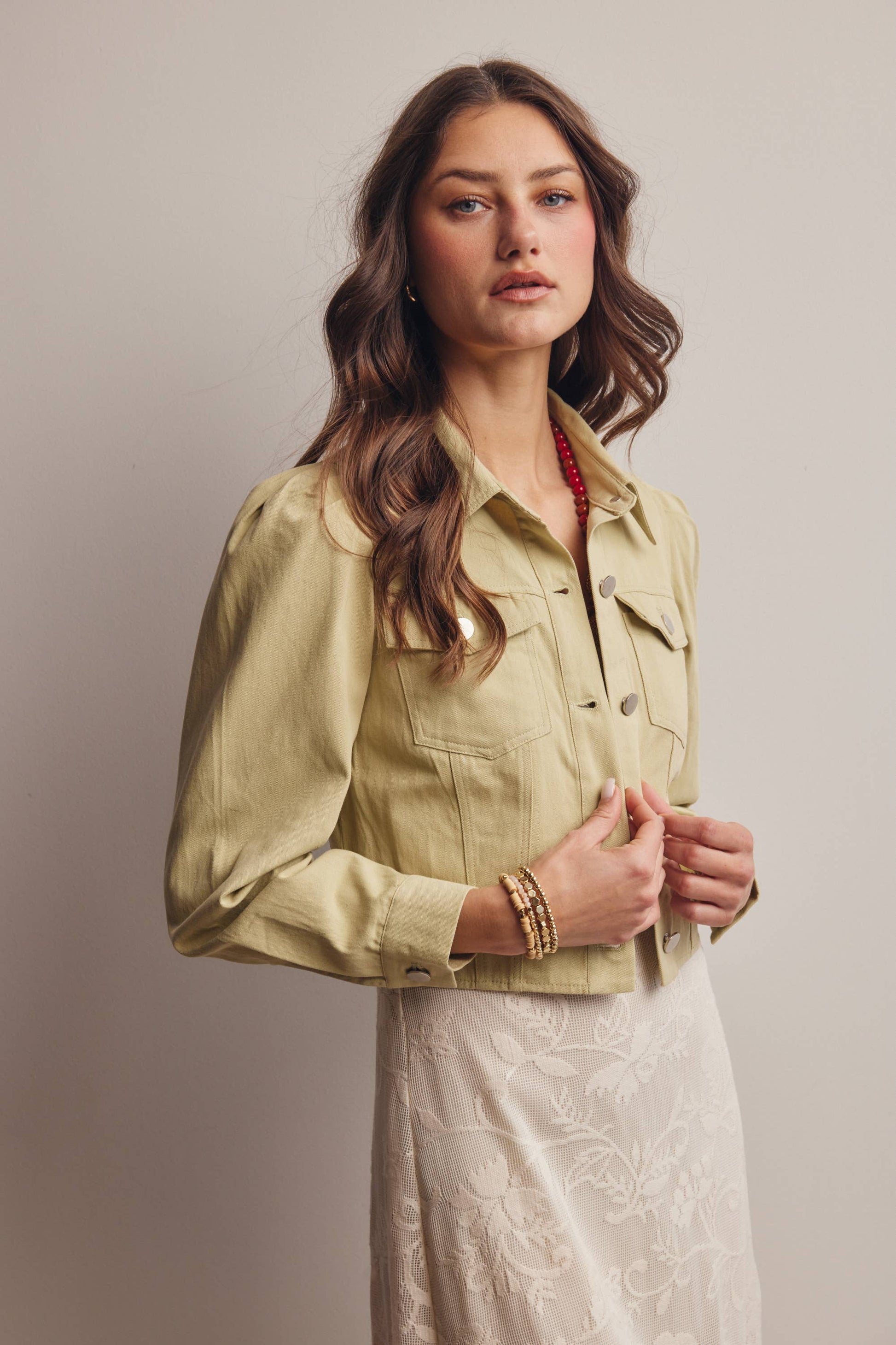 Lightweight Twill Puff-Sleeve Cropped Jacket - The Season Boutique