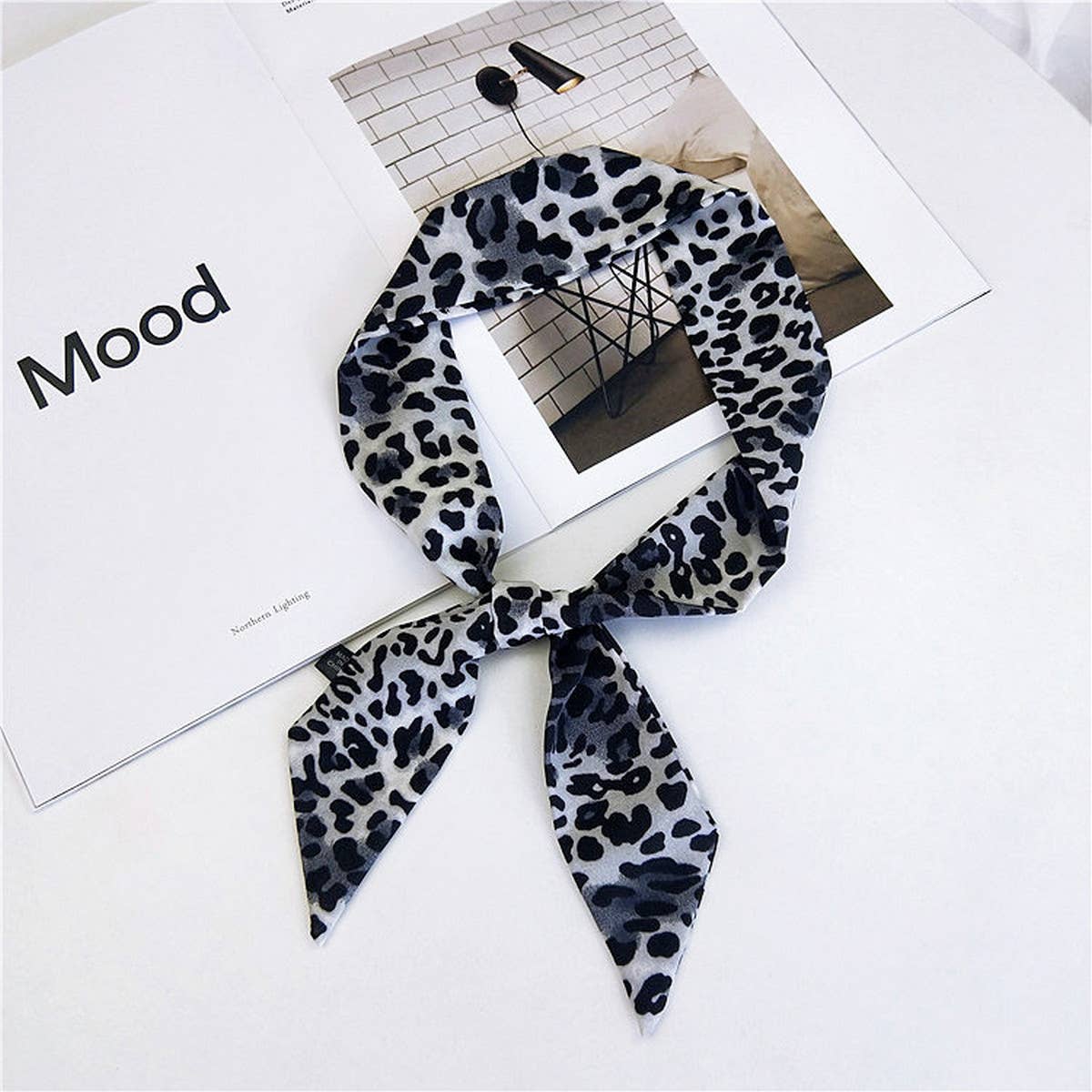 NEW BINDING BAG LEOPARD PRINT SCARF - The Season Boutique