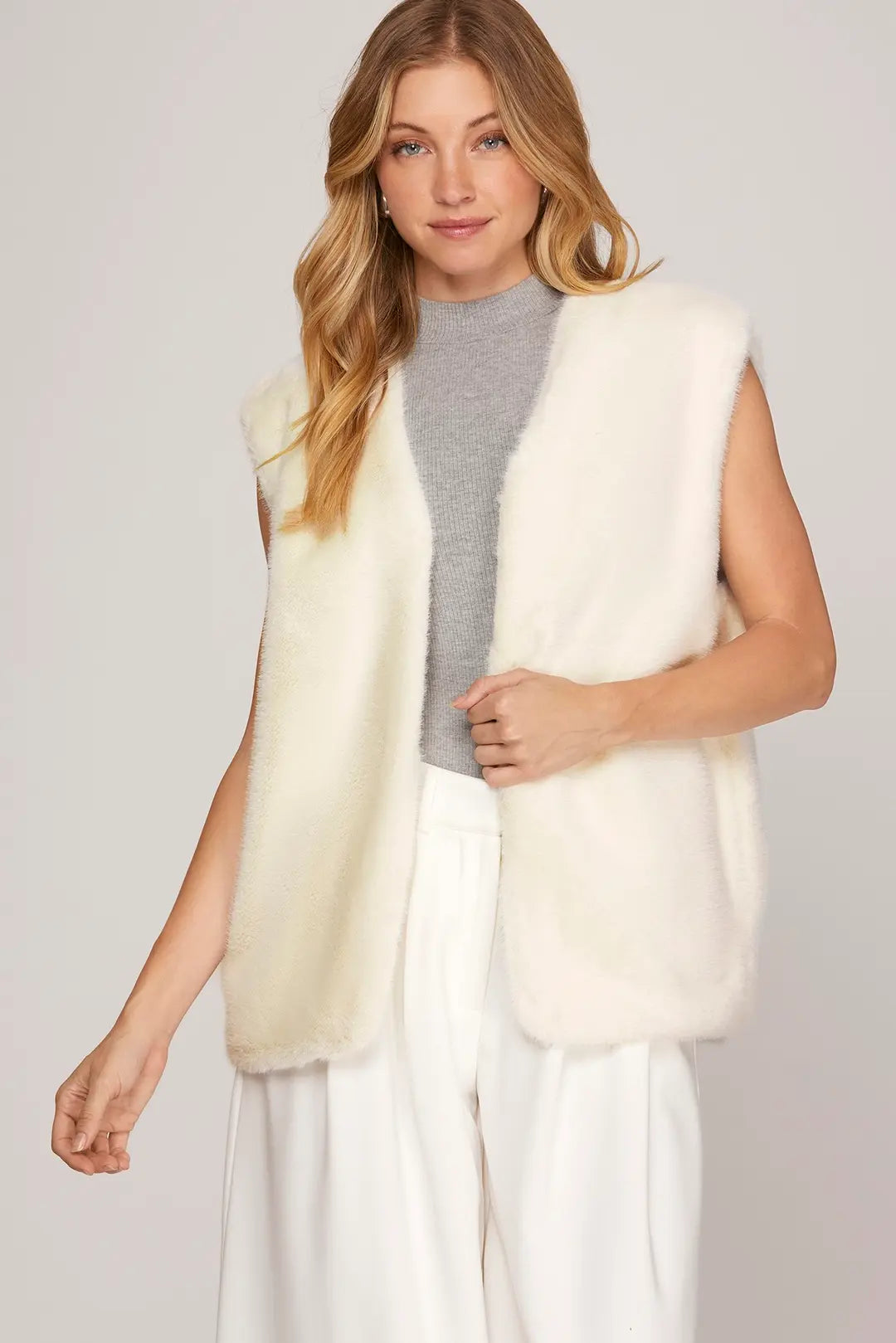 FAUX FUR OVERSIZED VEST