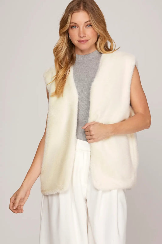FAUX FUR OVERSIZED VEST