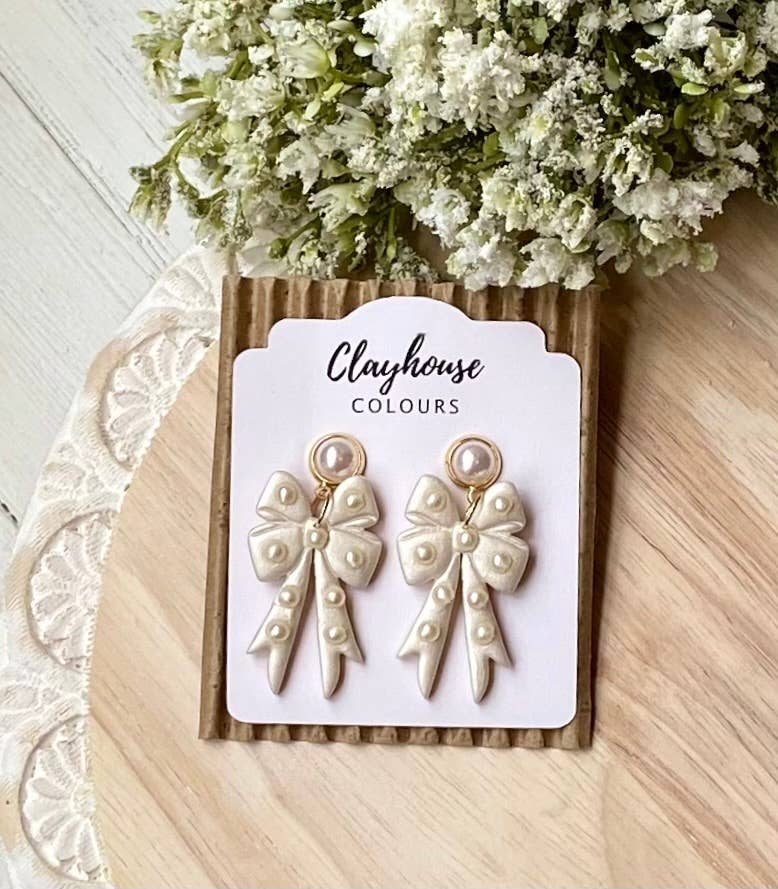 Bridal Earrings : Bow with Pearls