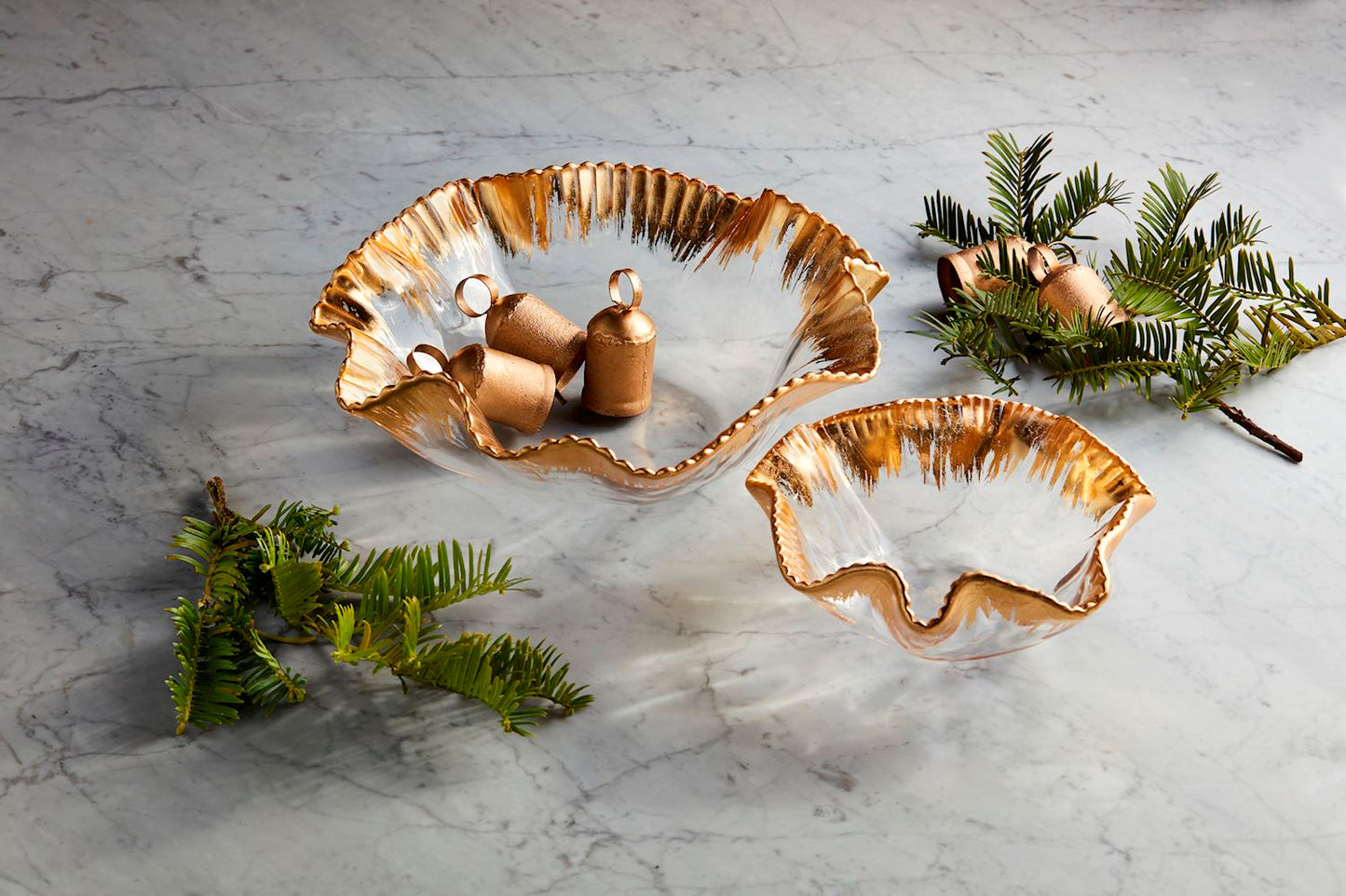 gold ruffle bowl set