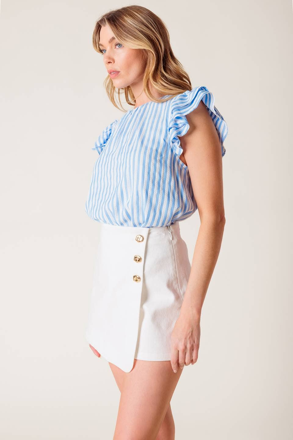 A solid woven skort - The Season Boutique