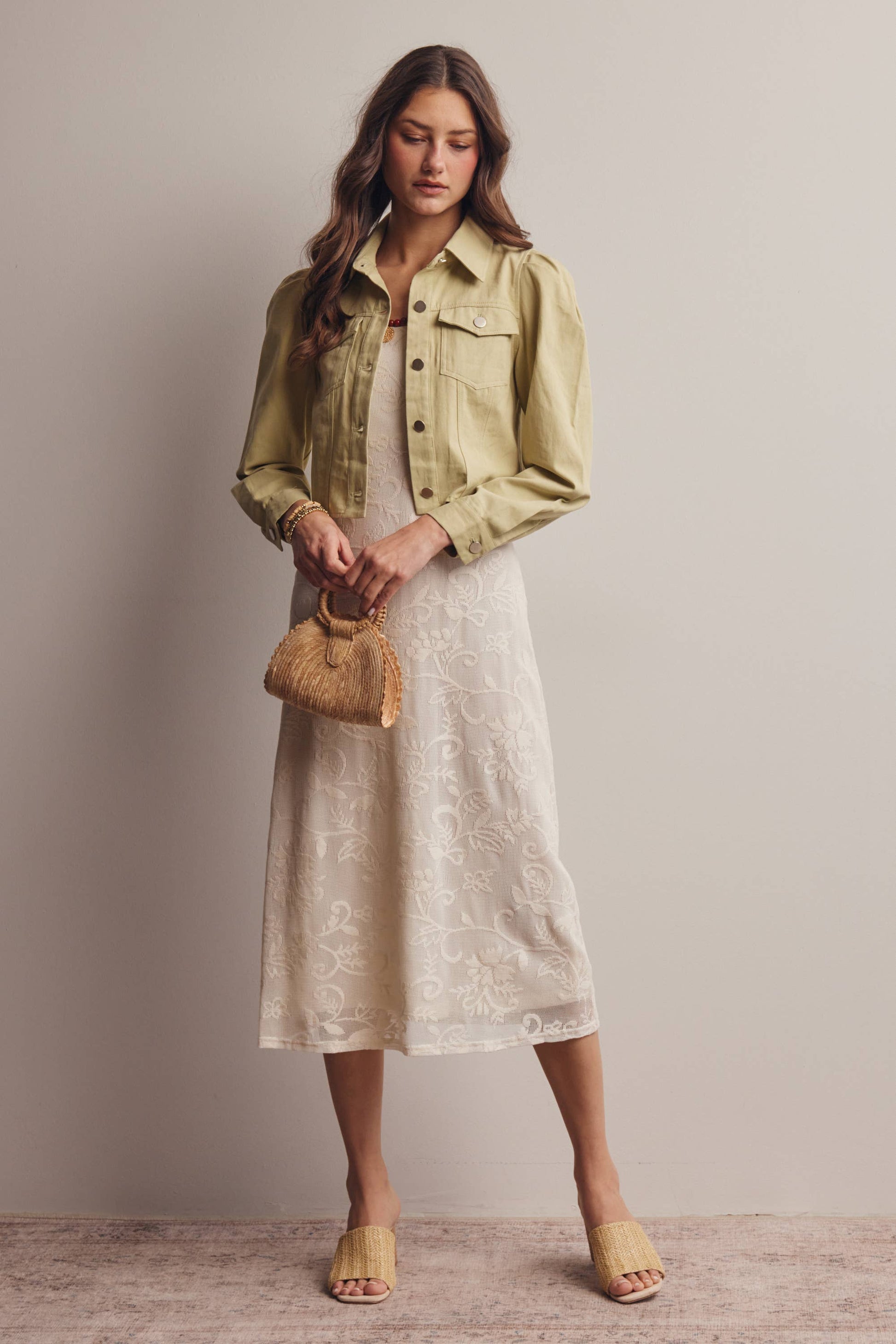 Lightweight Twill Puff-Sleeve Cropped Jacket - The Season Boutique