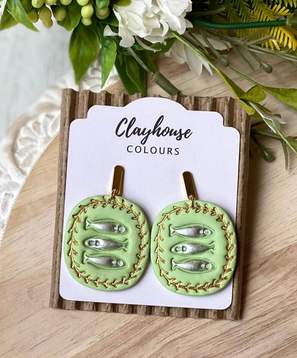 Beach Earrings : Shell Dangles with Pearl Post