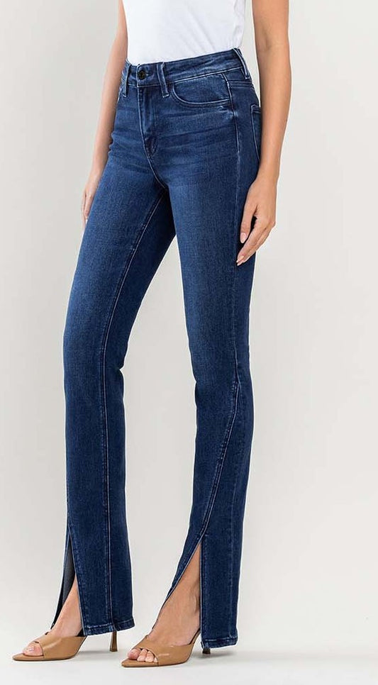 STRAIGHT JEANS WITH SLIT