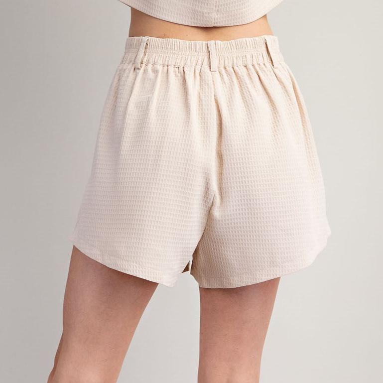 High Waist Band Texture Shorts