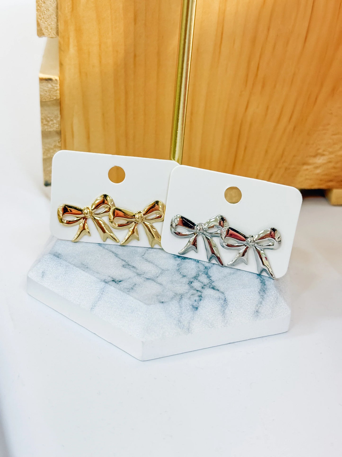 Gold Bow stud Earrings