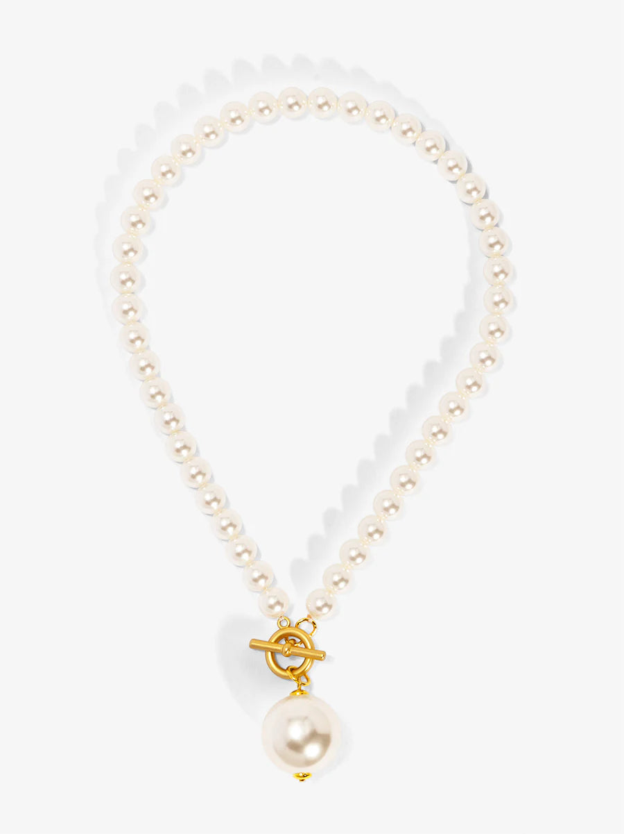 Big Pearl Necklace