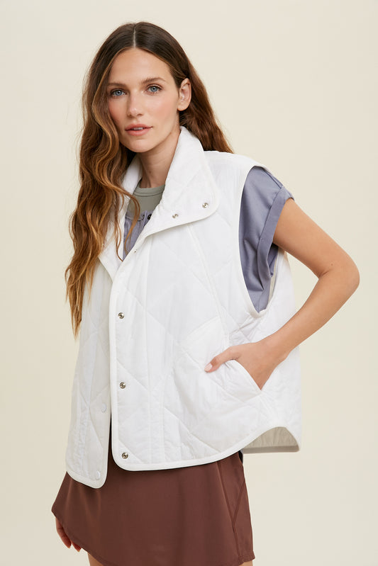 QUILTED BUTTON-UP VEST WITH SIDE POCKETS - The Season Boutique