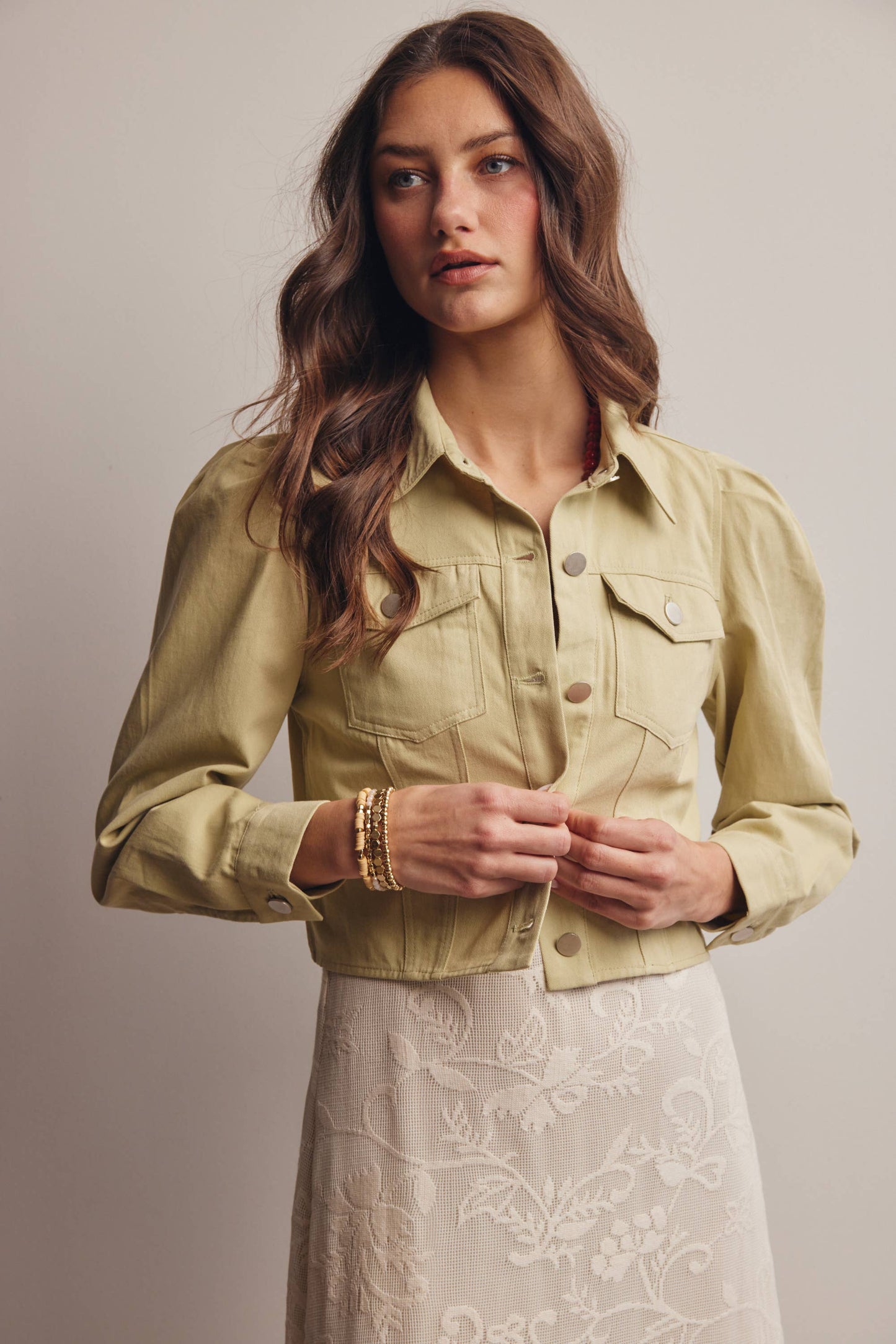 Lightweight Twill Puff-Sleeve Cropped Jacket - The Season Boutique