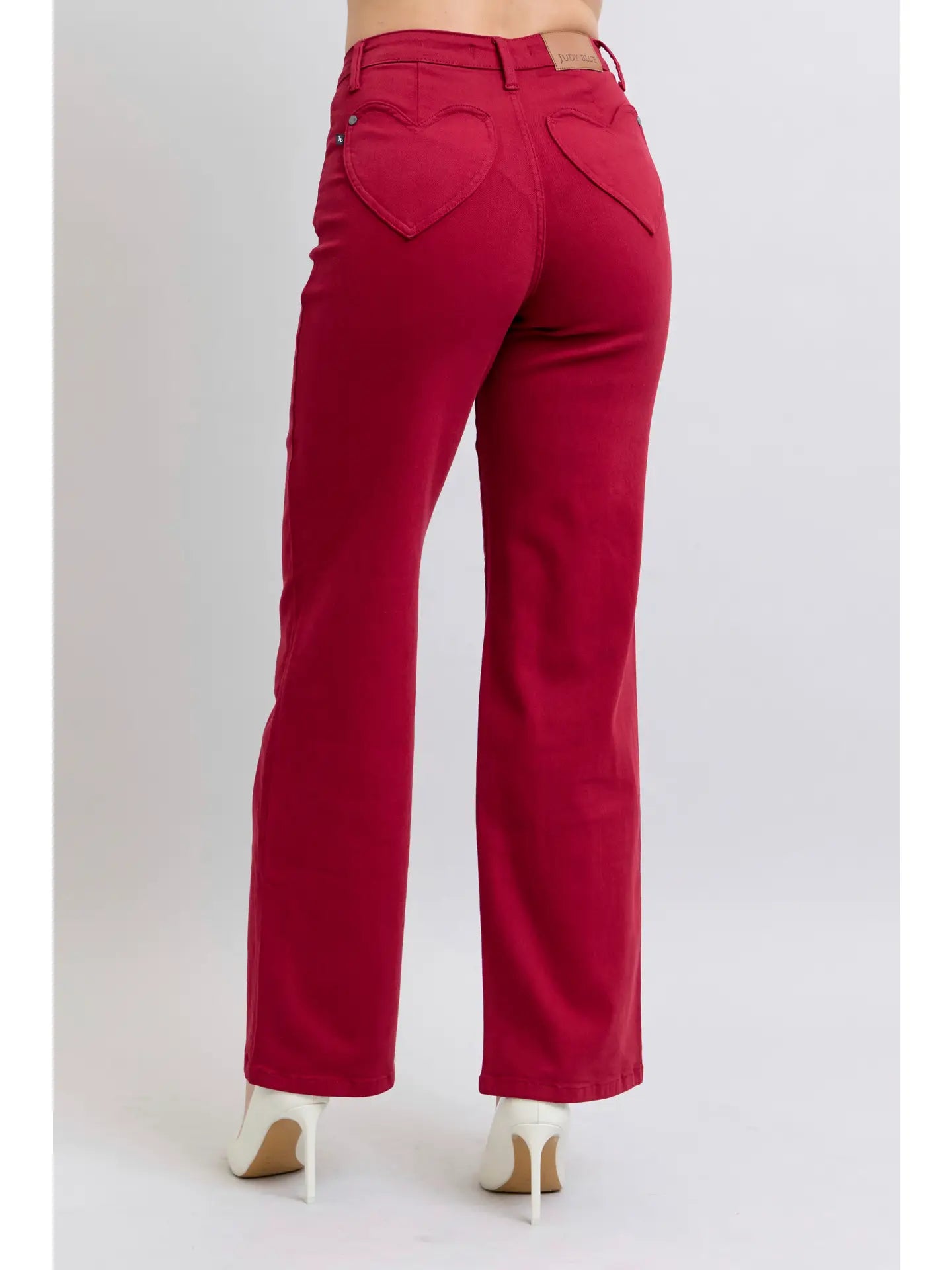 Heart Shaped Back Pockets High Waisted 90's Straight