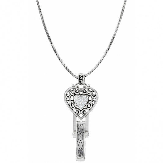 Reno Heart Badge Clip Necklace - The Season Boutique