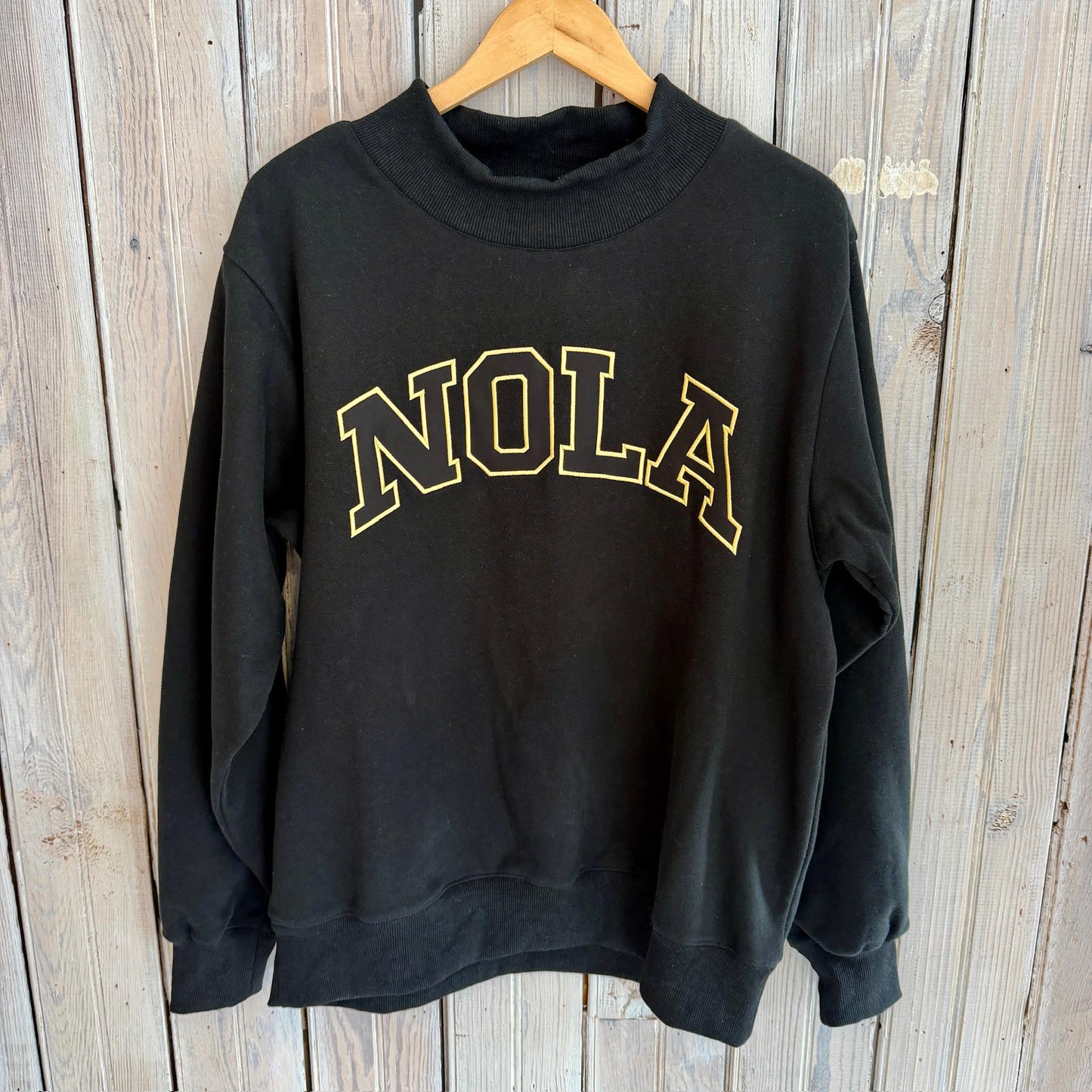 Nola Mockneck Sweathsirt