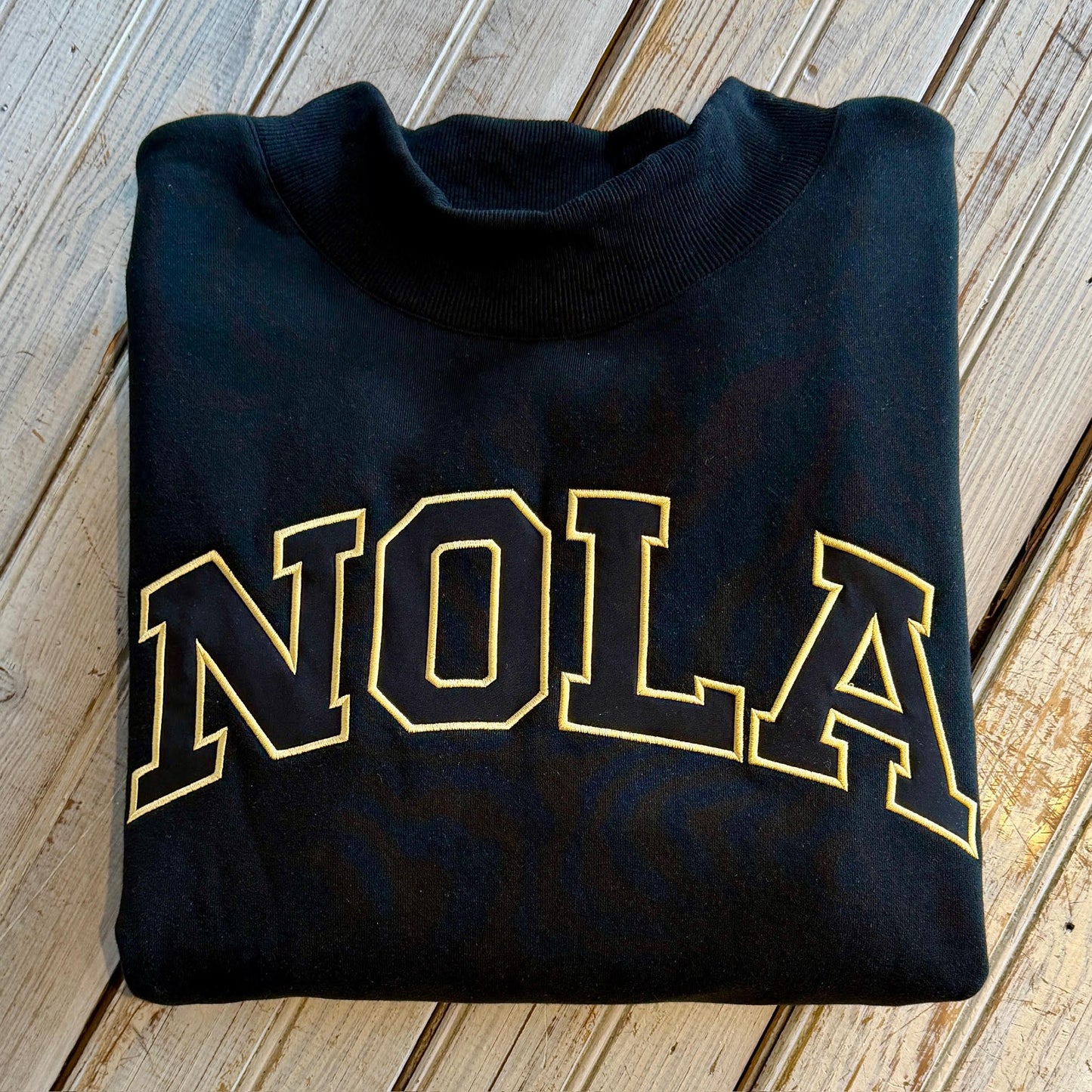 Nola Mockneck Sweathsirt