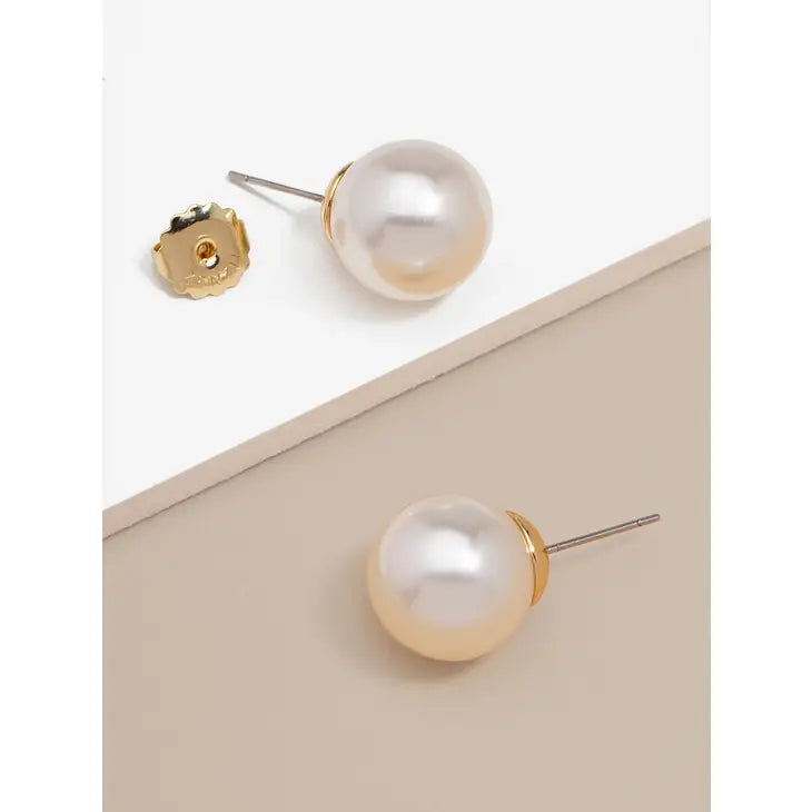 Chunky Pearl Stud Earring